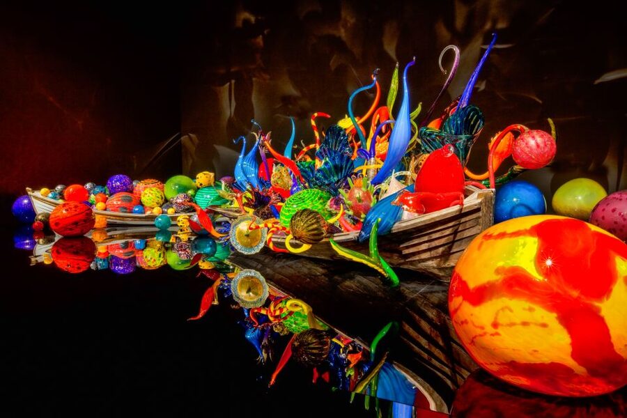 Seattle: Chihuly Garden and Glass Entry Ticket - Allow time for films and gallery talks