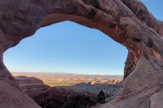 Secluded Arches Sunset Experience Best Of Devils Garden Fun Hike - Who should book this Arches evening