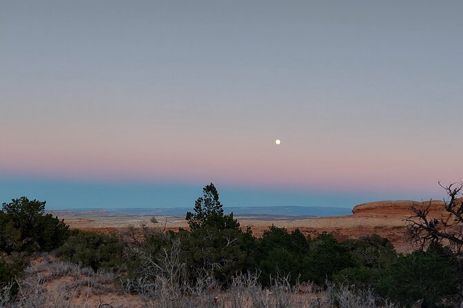 Secluded Arches Sunset Experience Best Of Devils Garden Fun Hike - Devils Garden and the walk to three arches