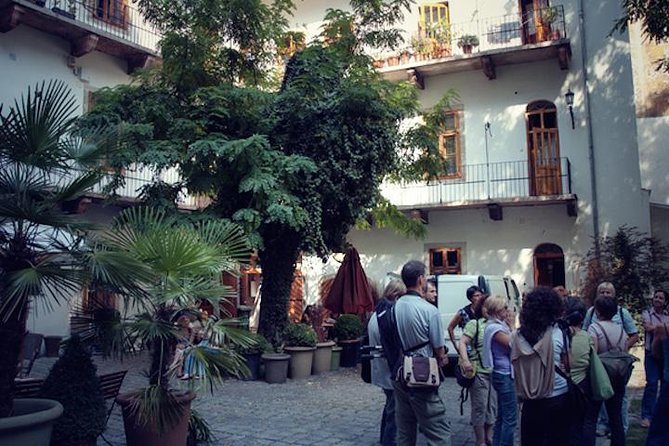 Secret Gardens and Squares Downtown | Walking Tour of Budapest - Key points to know before booking