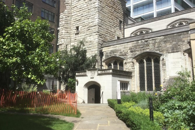 Secret Gardens of the City of London Private Tour - A high view, a market, and a story about slavery