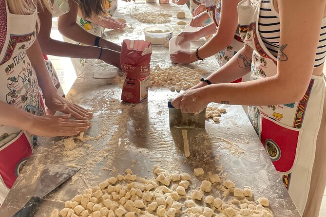 Shared Cooking Class with Fresh Garden Ingredients in Sorrento - Walking from the garden to the marina kitchen