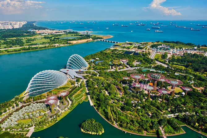 Singapore Gardens by the Bay & Jurassic World with Hotel Pick up - What this three-hour visit actually offers