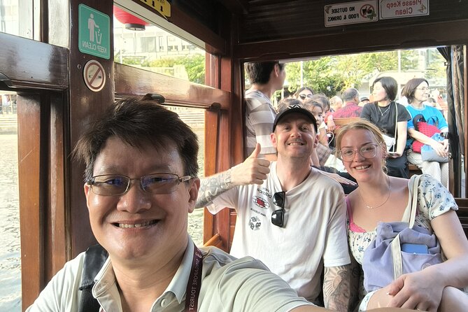 Singapore River Cruise with Spectra & Garden Rhapsody Light Show - Clarke Quay and the 35-minute river cruise
