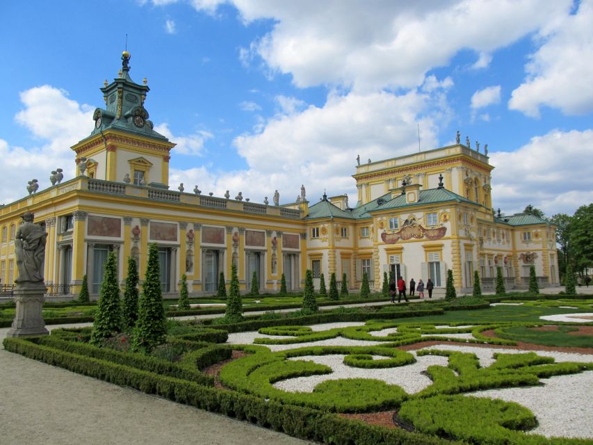 Skip-the-Line Wilanow Palace and Gardens Private Tour Warsaw - Why Wilanów Palace deserves a place in your Warsaw plans