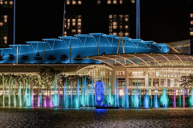 (Small Group) Night Wonders of Singapore: Cruise & Light Shows - Marina Bay is the grand finale before the boat