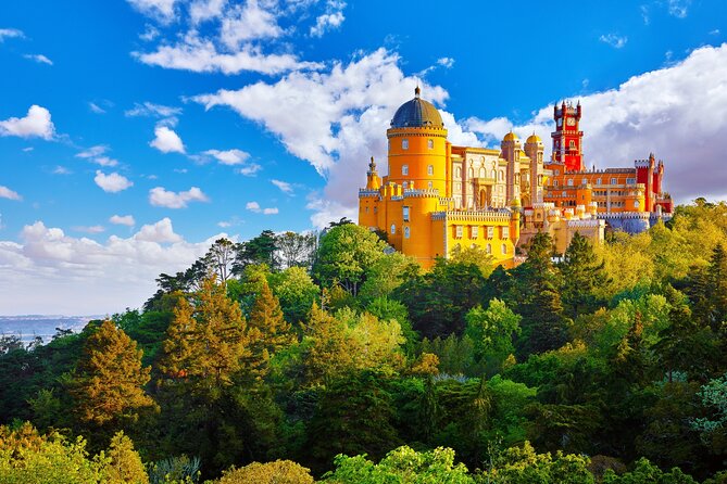 Small group Sintra, Pena Gardens, Regaleira, Roca and Cascais - Key points at a glance