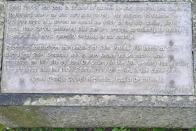 St Patrick's Centre & Burial Site + Hillsborough Castle & Gardens - The Saint Patrick Centre and the grave at Down Cathedral