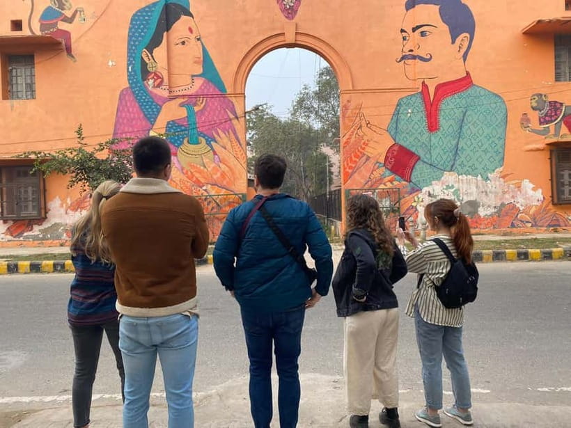 Street Art Walk with Chai & Snack - Practical tips for getting the most from the walk