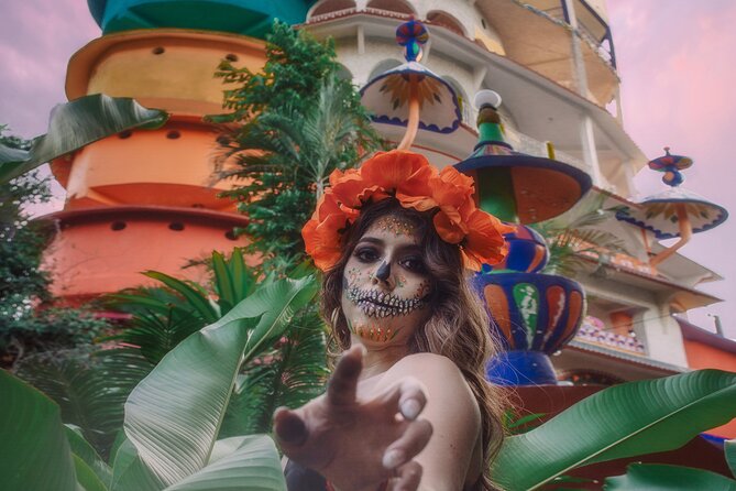 Surrealist Garden of Edward James, Castle of Health and Xilitla Nativity - Who will get the most from this tour