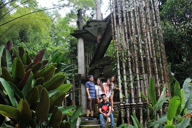 Surrealist Garden Tour in Xilitla and Sotano de las Huahuas - Why this day trip is unusual