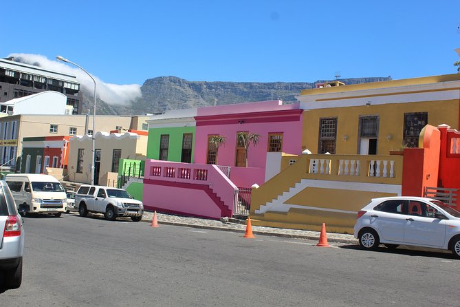 Table Mountain Cape Town City Tour Kirstenbosch Gardens +Tickets - Bo-Kaap: color with a deeper story