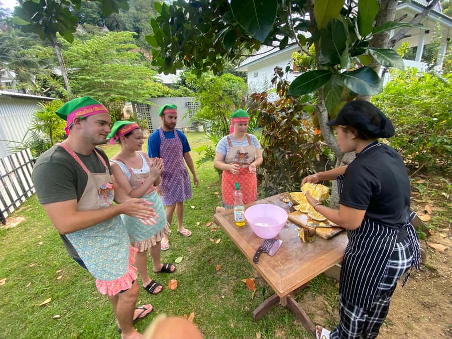 Thai Cooking Class with Market & Garden Tour - Key points at a glance