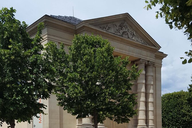 The Tuileries Garden's Classic Sights: A Self-Guided Audio Tour - Finishing near Rue de Rivoli
