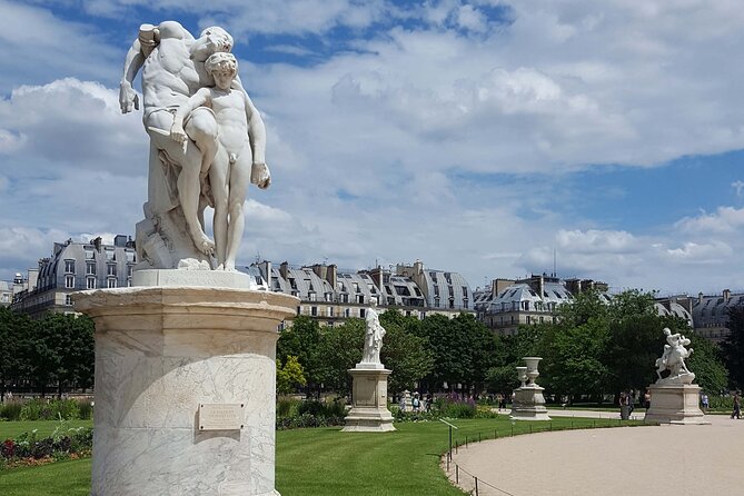 The Tuileries Garden's Classic Sights: A Self-Guided Audio Tour - Starting beside the Louvre Pyramid