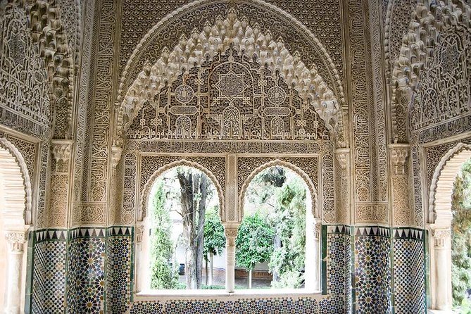 Tickets included: Alhambra Tour (Gardens, Alcazaba, Generalife) - What $84.66 means in practical value