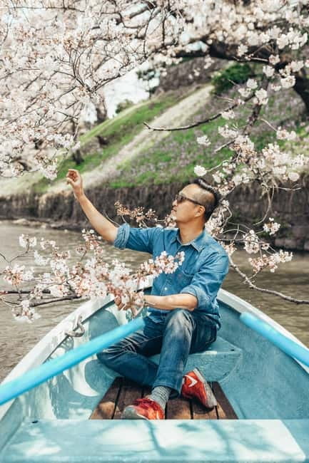 Tokyo Cherry Blossom Express Tour with Boat Ride - Ueno Park Brings the Public Energy