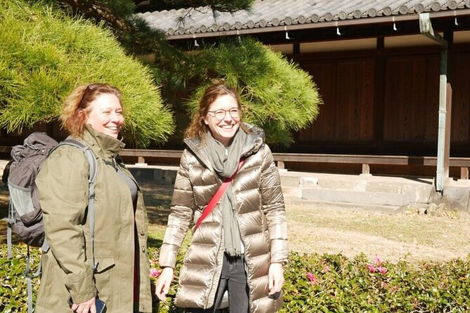 Tokyo: Edo Castle & East Garden of the Imperial Palace Tour - The Imperial Palace boundary you need to understand