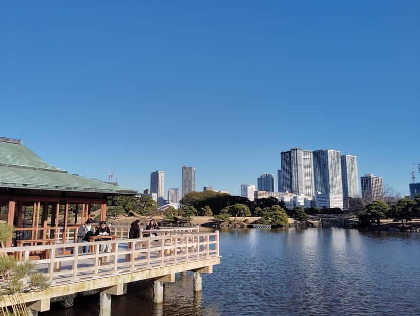 Tokyo: Hama-rikyu Garden Guided Tour with Entry Ticket - Key points to know before you book