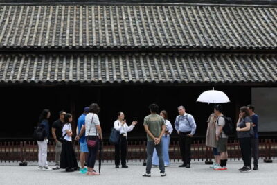Imperial Palace East Gardens Walking Tour