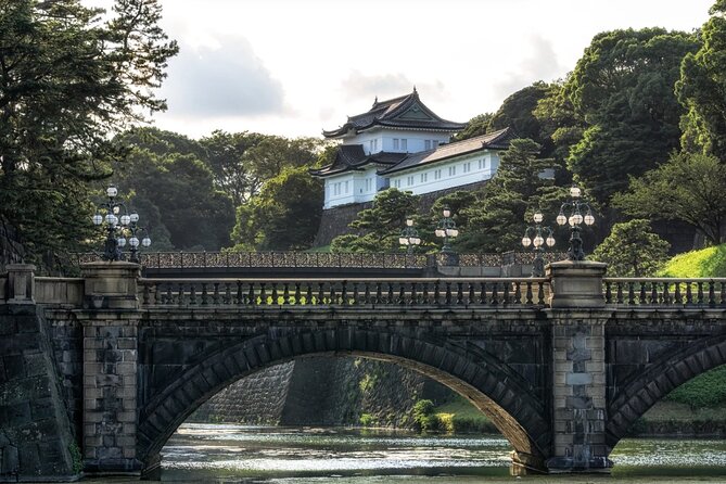 Tokyo Imperial Palace：Guided Walking Tour of East Gardens - Key points to know before you book