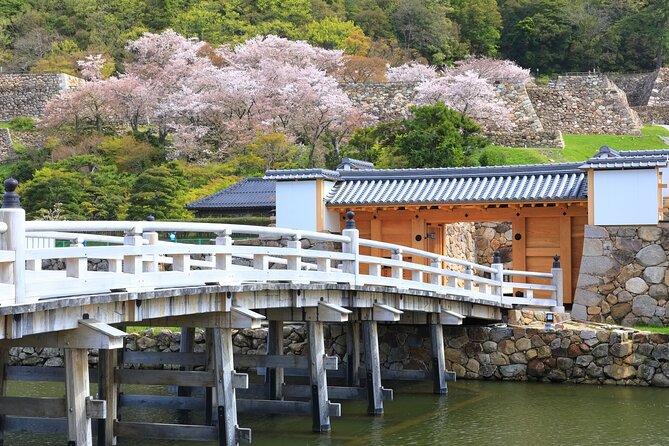 Tokyo Private Tour! Edo Castle & Imperial Palace East Gardens - Is $65.41 per person a fair price?
