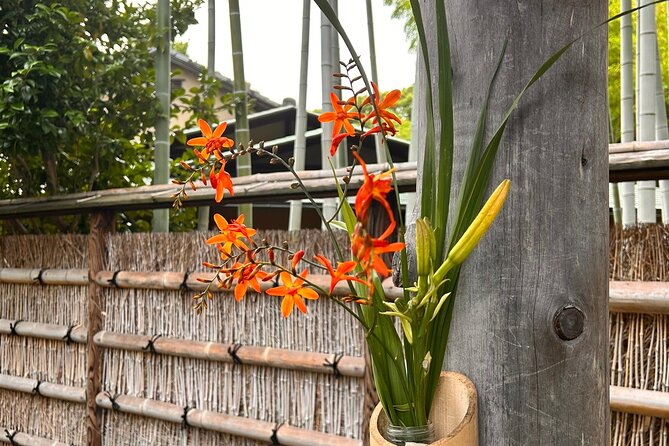 TOKYO: Tailored Gardens tour with Pro Gardener by E-bike -BASIC - Yasukuni Shrine and the meaning behind garden design
