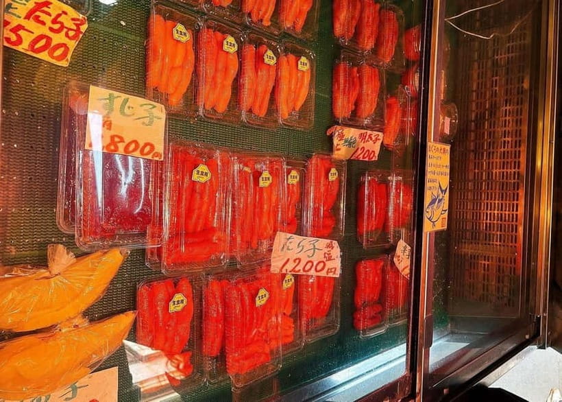 Tokyo: Tsukiji Market and Hama-rikyu Gardens Guided Tour - Tsukiji Hongwanji Temple: a calm beginning