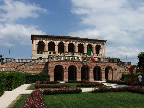 Tour to Villa dei Vescovi and the Valsanzibio Garden - Valsanzibio Garden: two hours among Venetian grandeur