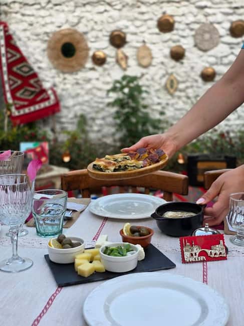 Traditional Food Tour,Dinner in a Local Garden(Eat as local) - Timing, group size, and the pace of two hours