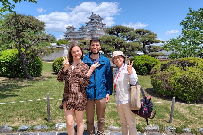 UNESCO's Himeji Castle and Kokoen Garden Guided Tour - What the private format is worth