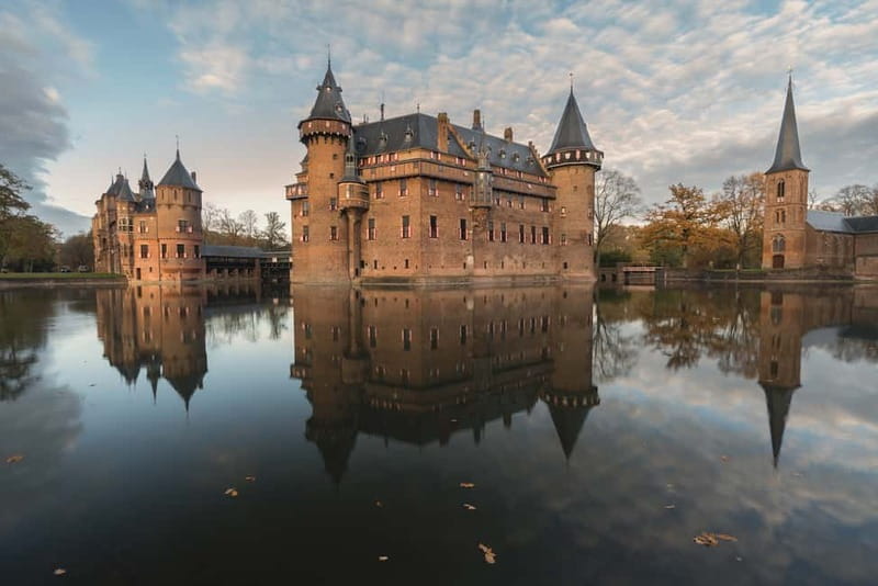 Utrecht: De Haar Castle + Gardens Entry Ticket - The castle exterior: moats, bridges, and towers