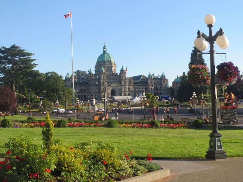 Vancouver: Victoria and Butchart Gardens by Seaplane - Two hours among the flowers at Butchart Gardens