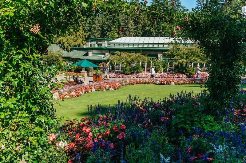 Vancouver: Victoria, Gulf Islands Cruise, & Butchart Gardens - Butchart Gardens: two hours among 55 acres