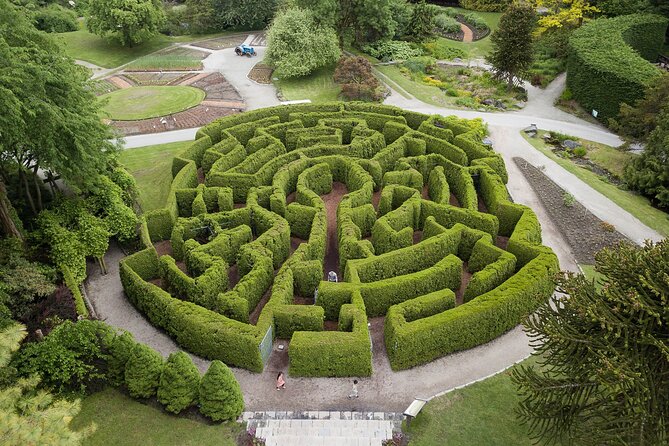 VanDusen Botanical Garden Admission Ticket - Sculptures among the plants