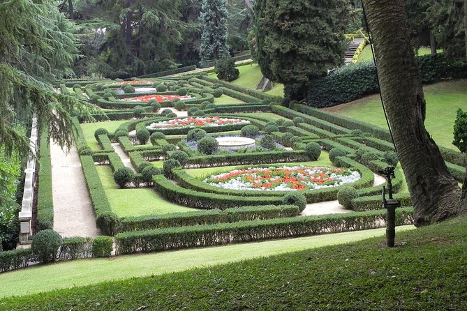 Vatican Museums, Sistine Chapel with Gardens Minibus Tickets - Who should book this Vatican experience?