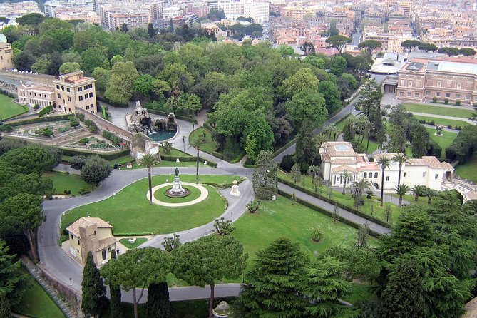 Vatican Museums, Sistine Chapel with Gardens Minibus Tickets - Redeeming the voucher at Viale Vaticano 95