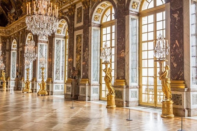 Versailles Full Tour: Palace, Gardens & Marie-Antoinette’s Estate - The Hall of Mirrors and the royal apartments