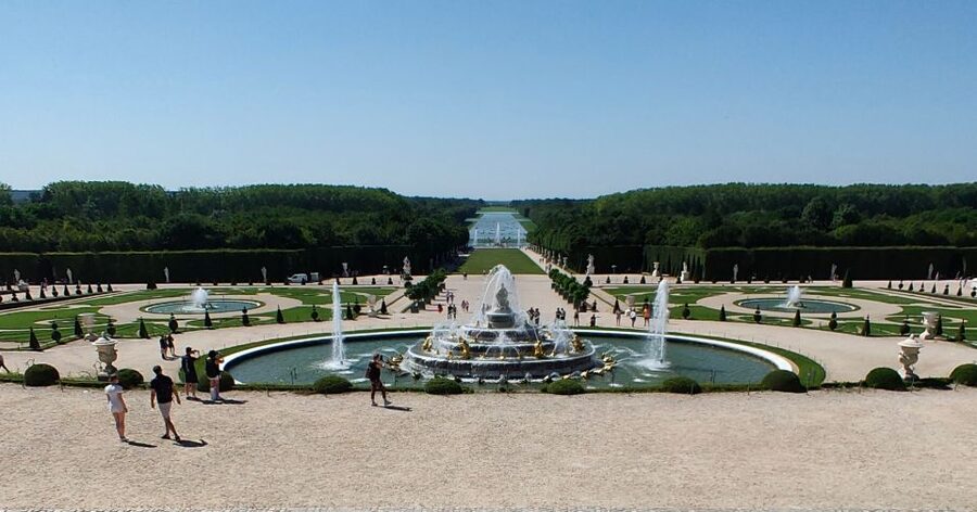 Versailles: Garden Private Guided Tour & Palace Entry Ticket - Key points to know before booking