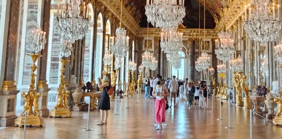 Versailles: Garden Private Guided Tour & Palace Entry Ticket - The fountains and formal design