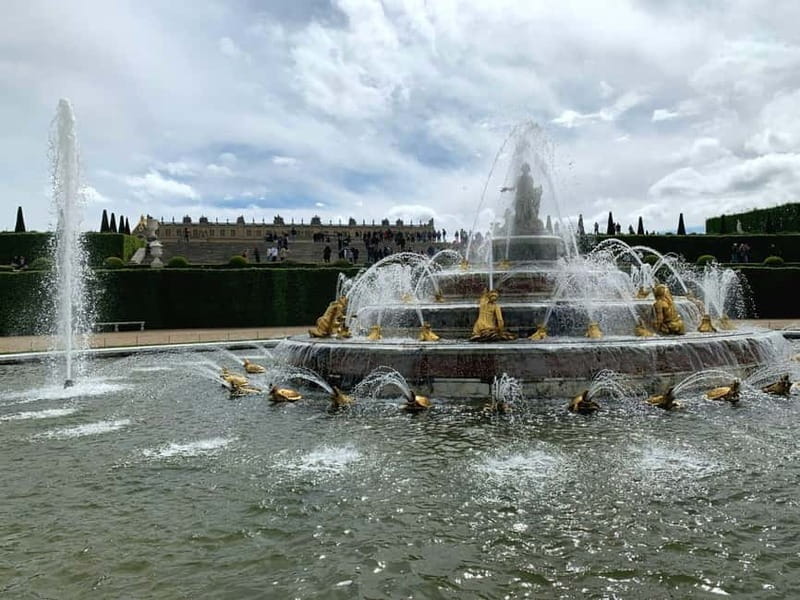 Versailles Palace & Garden Tour in Van from Paris with Entry - Three Hours Among the Gardens