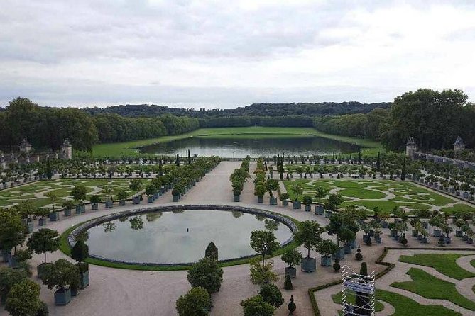 Versailles Royal Palace & Gardens Private Tour by Golf Cart - Is $423.44 per person good value?