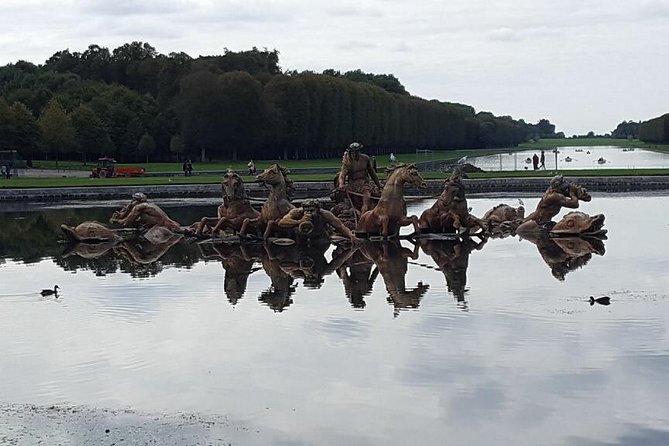 Versailles Royal Palace & Gardens Private Tour by Golf Cart - Who should skip the golf cart upgrade?