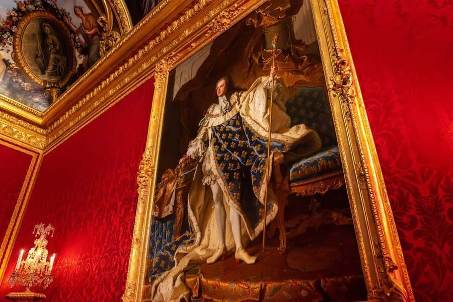 Versailles: Skip the Line Versailles Palace and Gardens Tour - Grand Trianon and Petit Trianon
