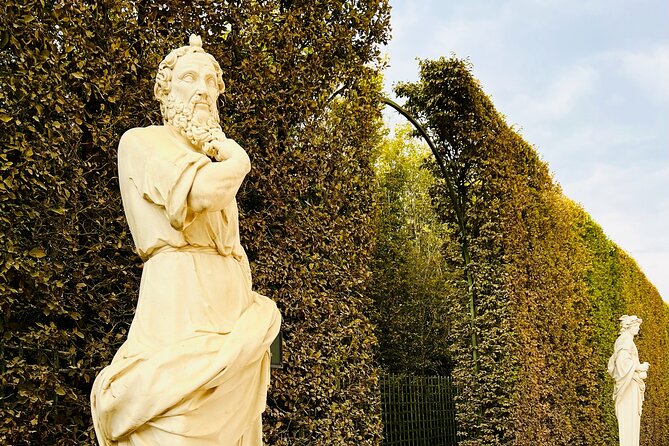 Versailles Small Group Tour from Paris Palace Gardens - Why this Versailles tour feels different