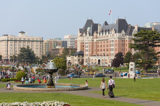 Victoria and Butchart Gardens, an Elevated Experience - Guides, drivers, and the human side of the tour