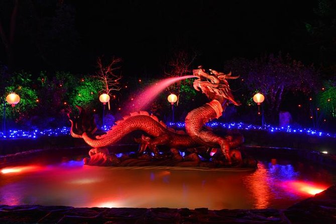 Victoria and Butchart Gardens Christmas Tour - The guide matters on a long touring day