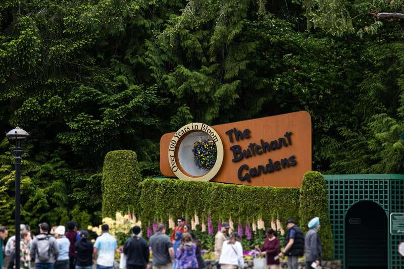 Victoria: City Highlights and Butchart Gardens Tour - The Inner Harbour’s grand public face