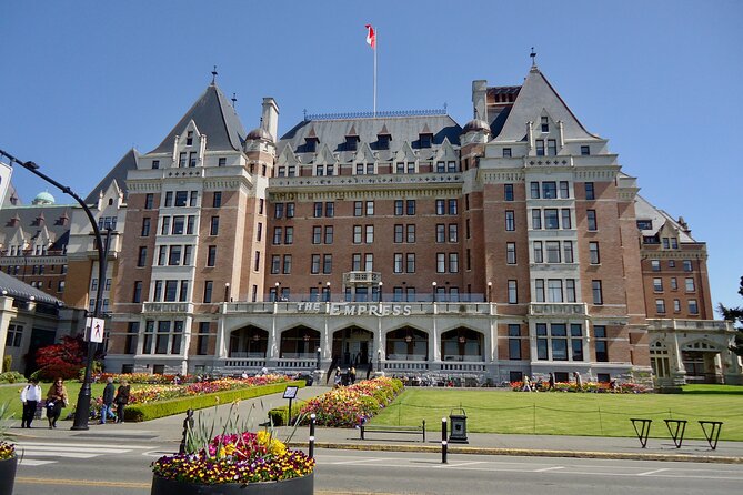 Victoria Private Tour Visiting City and Butchart Gardens - Key points to know before booking