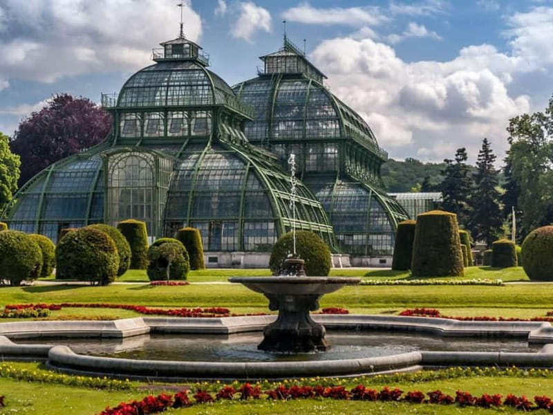 Vienna: Schönbrunn Palace and Gardens Tour - Entering The Palace And Finding The Meeting Point